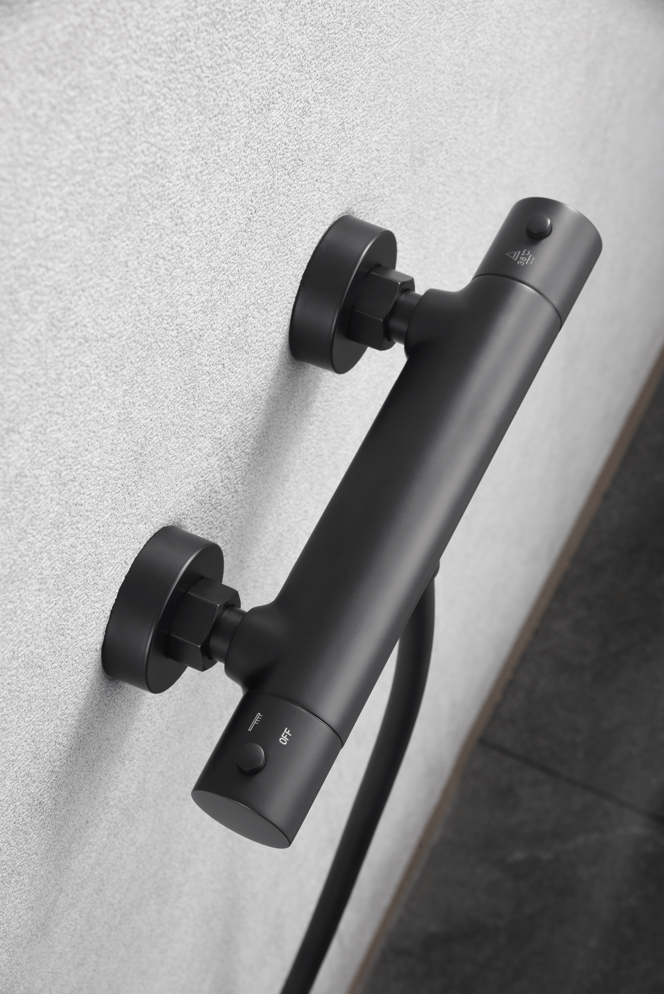 Imex - Kit ducha termostático Monza negro mate - BricoandPool